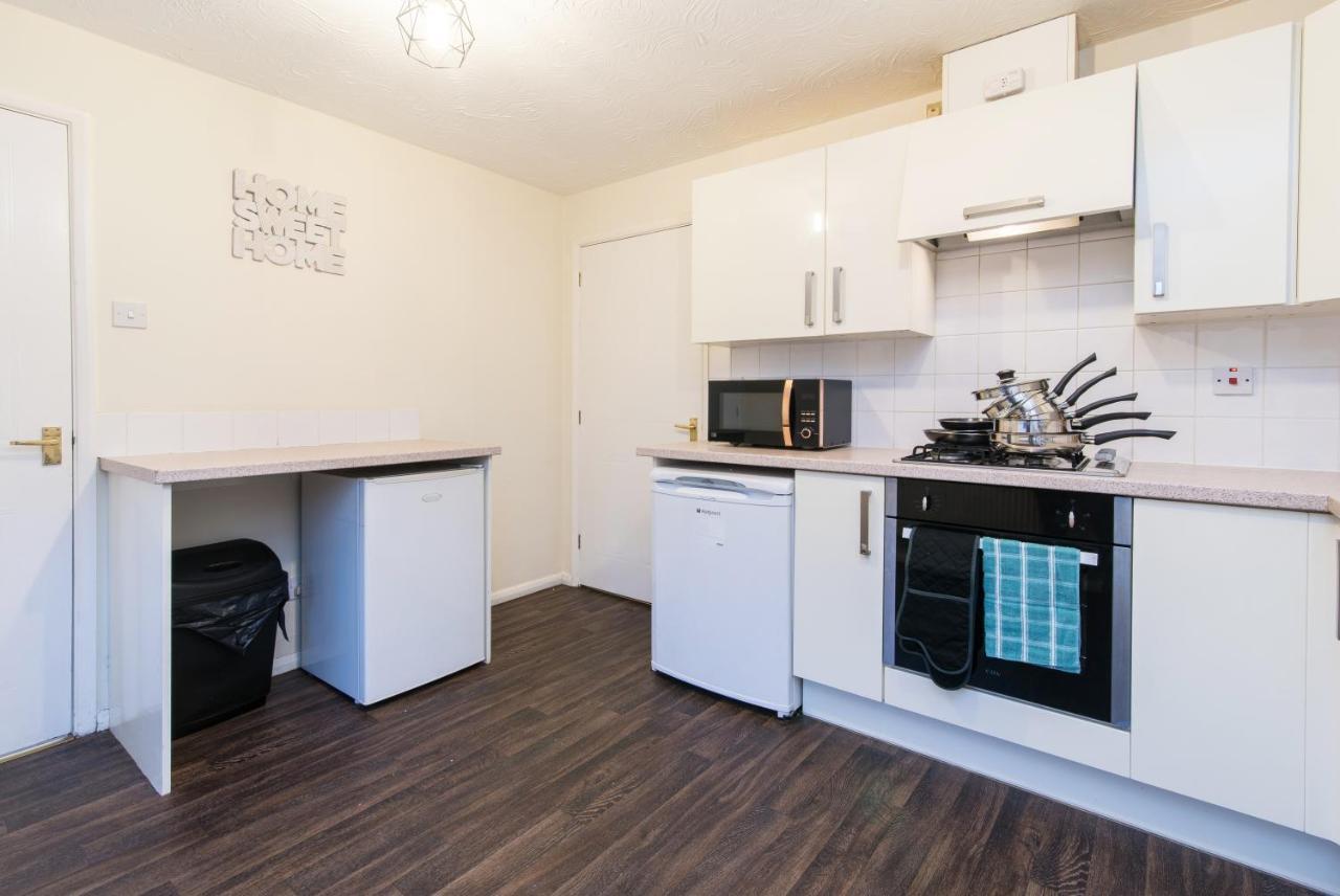 Coventry- Perchfoot 3 Bedroom Contractor And Pet-Friendly Spacious House By Sublime Stays Dış mekan fotoğraf