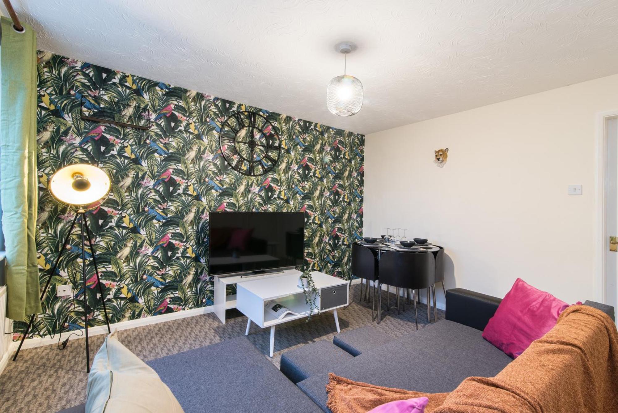 Coventry- Perchfoot 3 Bedroom Contractor And Pet-Friendly Spacious House By Sublime Stays Dış mekan fotoğraf